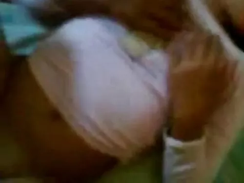 ஸ்டாக்கிங்கில் இருக் ...