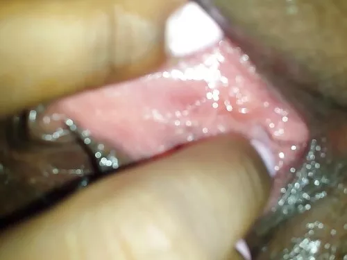 பெரிய மார்பகங்களுடன் ...