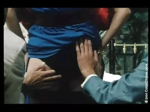 காதலி ஸ்டாக்கிங்ஸ் த ...