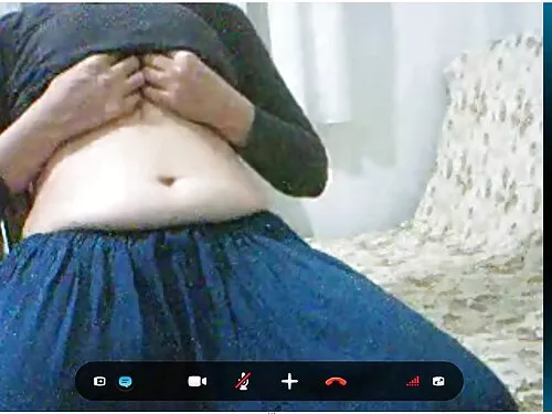 நான் ஒரு பையனுடன் சண ...