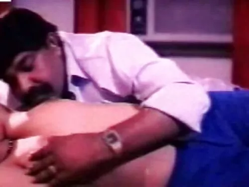 அலுவலகத்தில் தாடி தம ...